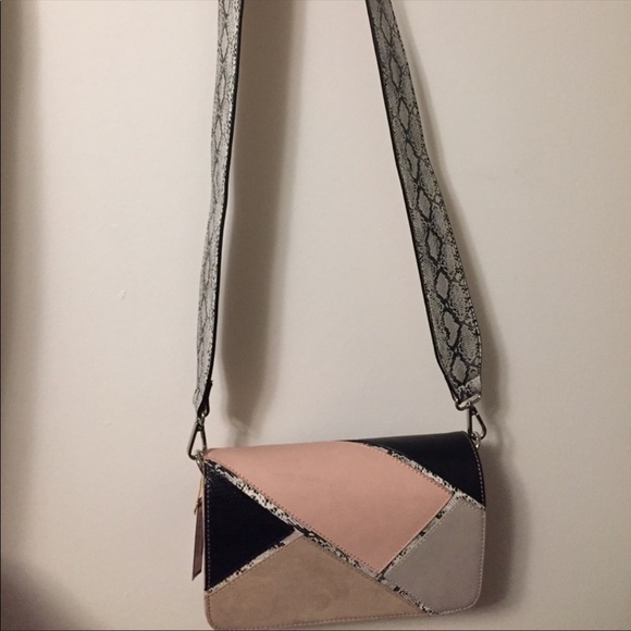 bebe Handbags - Bebe purse